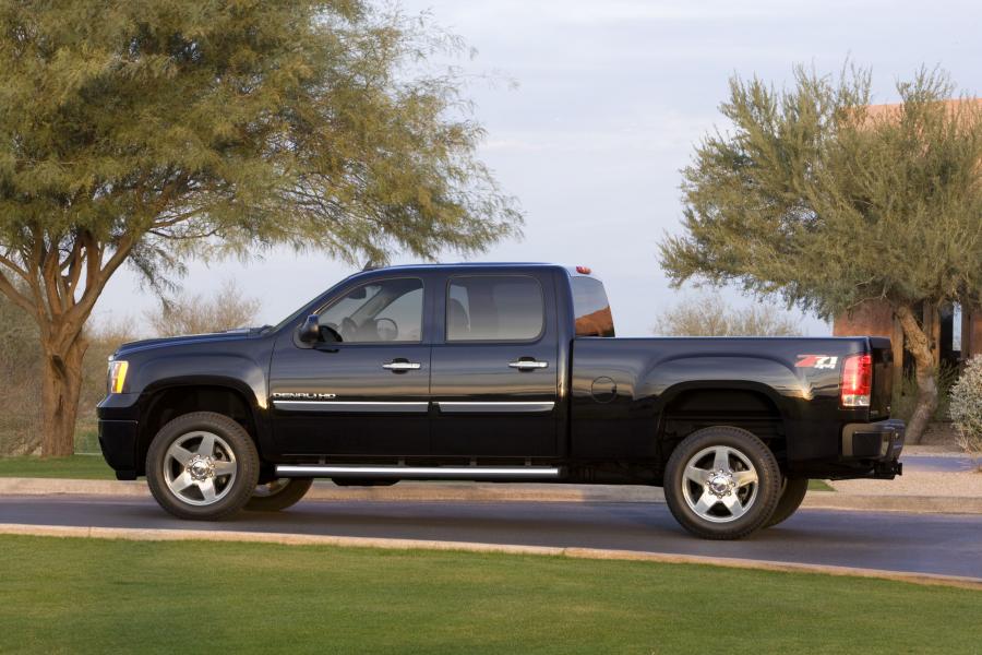  GMC Sierra 2500 HD SLE 2011 года  (фото 35 из 50)